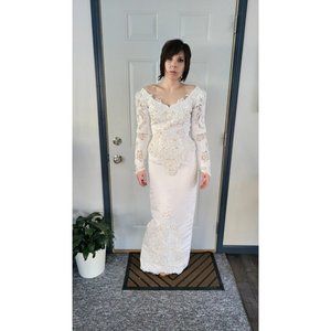 90s Deadstock Mary's Wedding Gown and Removable Train